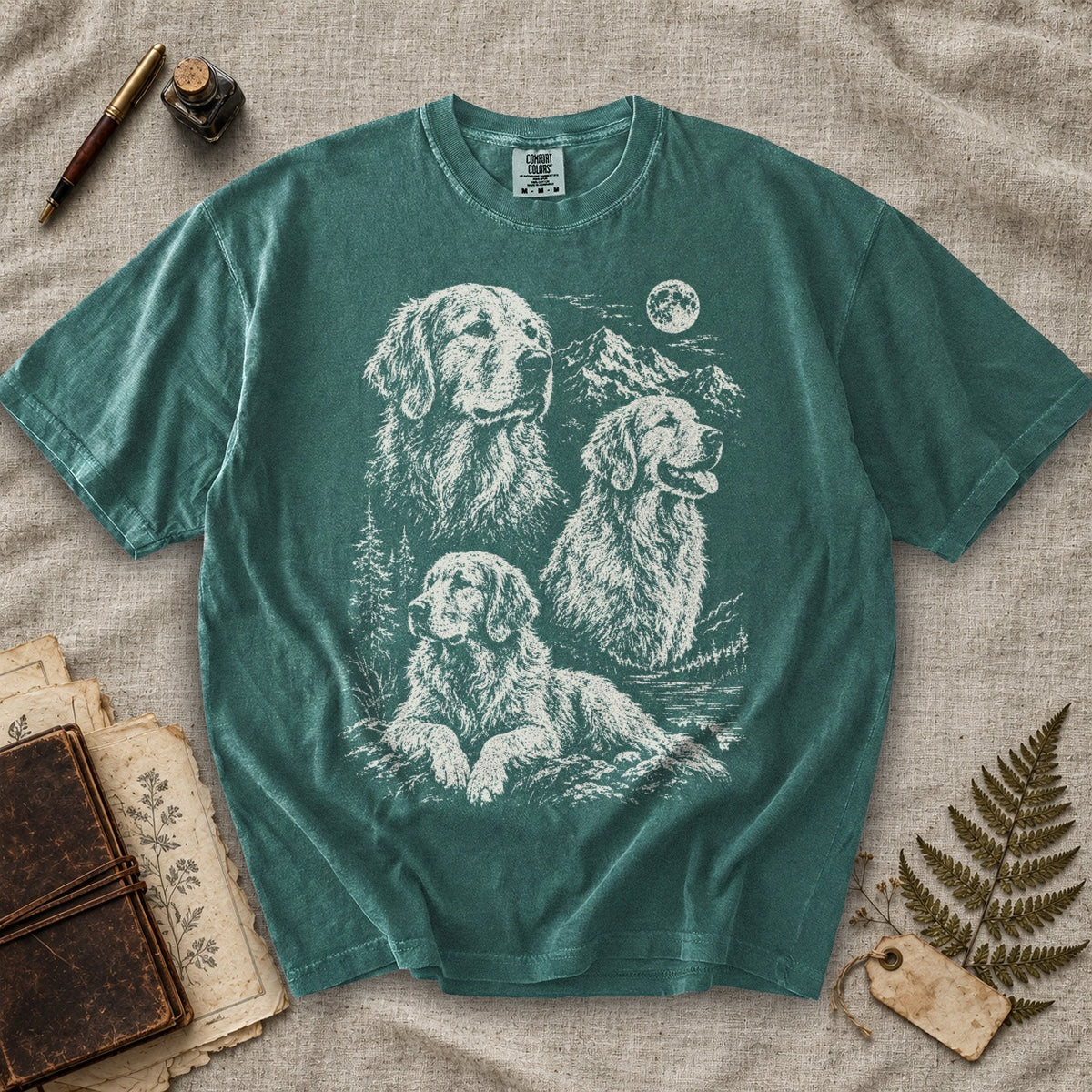 Golden Retriever Moonlight T-Shirt